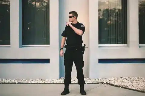 unarmed security guard for construction site